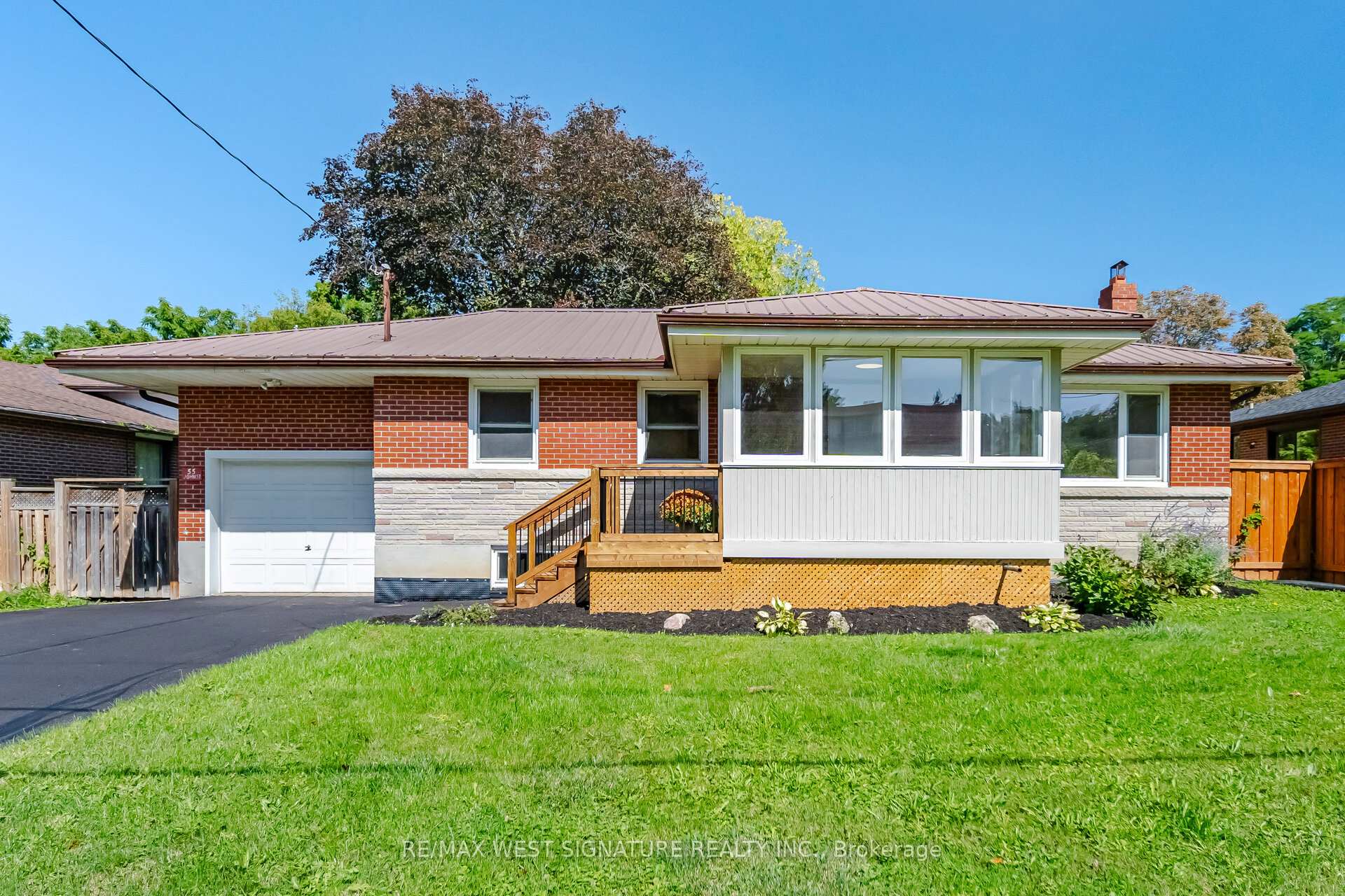 55 John Street Caledon Ontario Canada Sale residential JOE SARACENI RE/MAX West Signature Realty Inc., Brokerage*