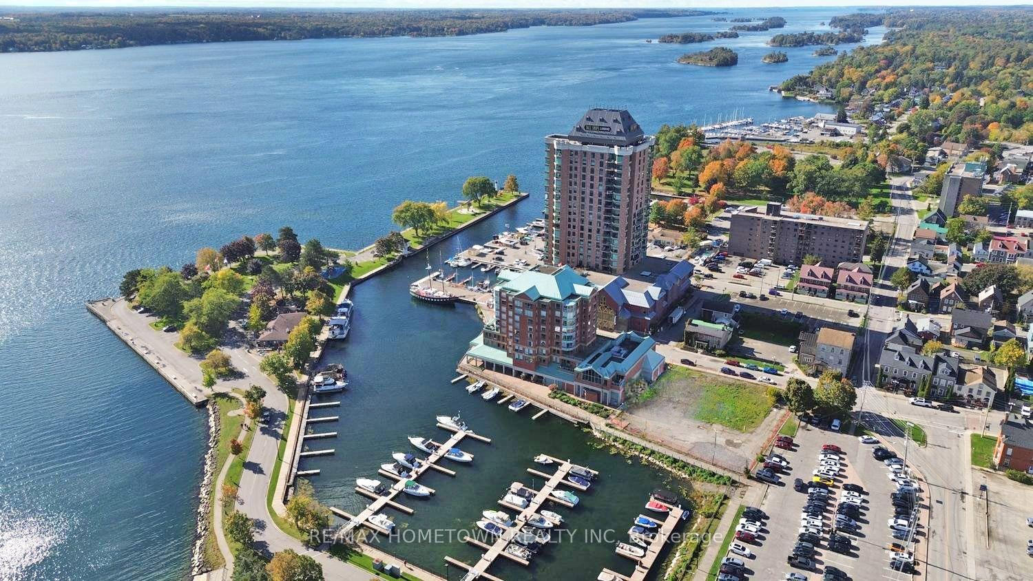 19 Broad Street Brockville Ontario Canada Sale commercial Ahmed Amin Hamed Aly Right at Home Realty, Brokerage*