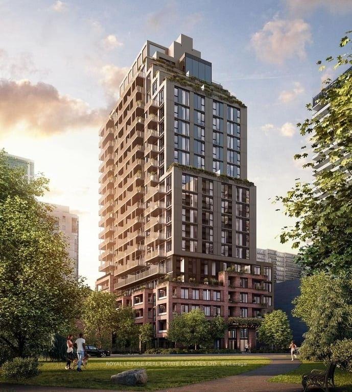 LPH 01 - 109 Erskine Avenue Toronto Ontario Canada Rent residential Ben Alan Royal LePage Real Estate Services Ltd Brokerage*