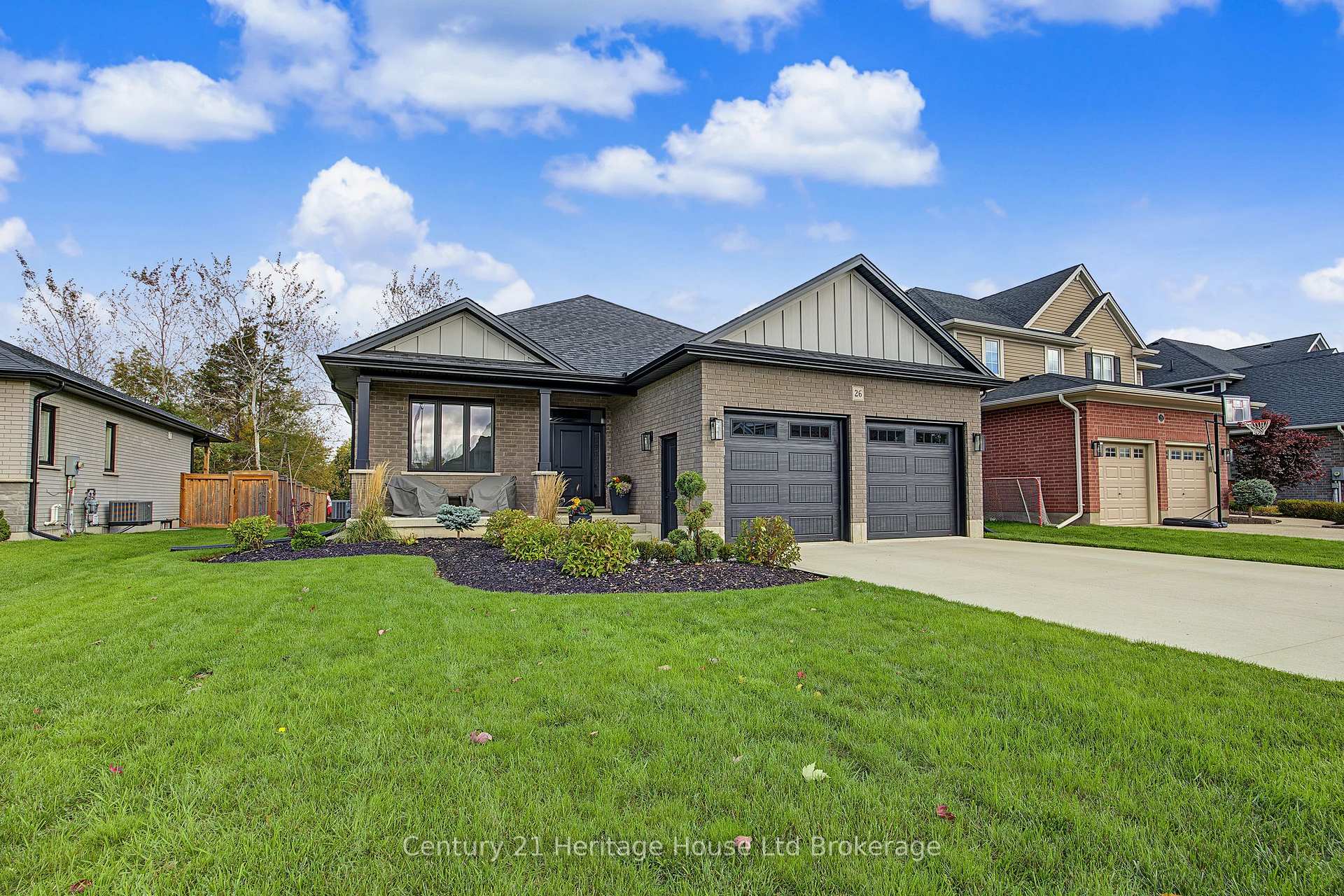 26 Brookside Lane Tillsonburg Ontario Canada Sale residential TETYANA NAKONECHNA HomeLife/Bayview Realty Inc., Brokerage*