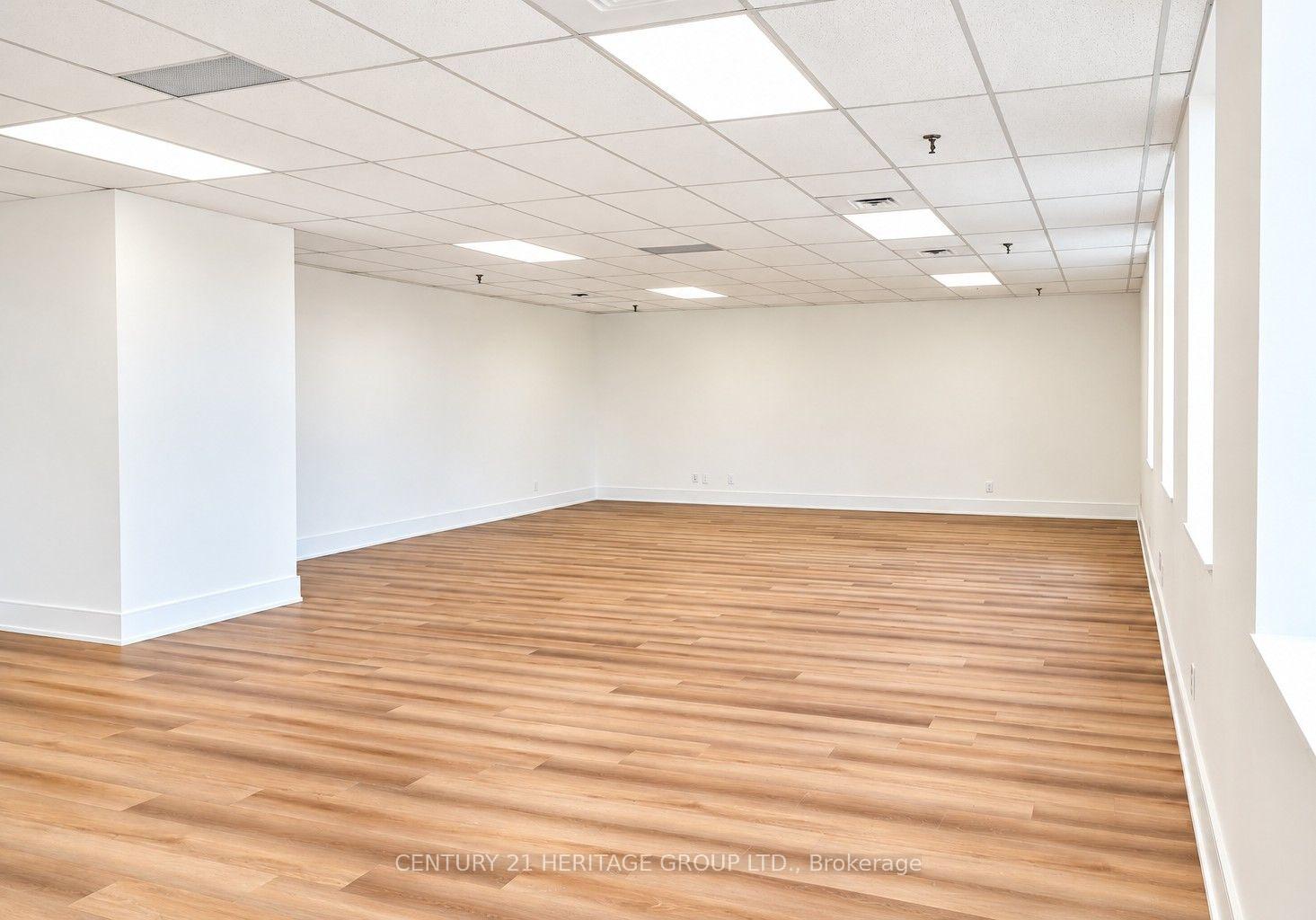 204 - 4544 Dufferin Street Toronto Ontario Canada Lease commercial Toronto Best Houses Century 21 Heritage Group Ltd. Brokerage*