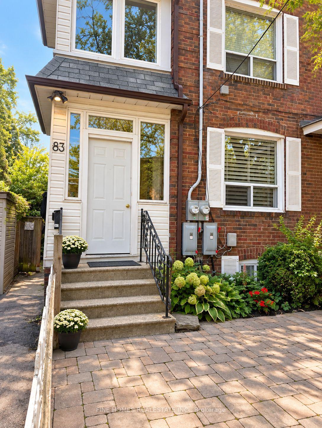 83 WHEATFIELD Road Toronto Ontario Canada Rent residential TETYANA NAKONECHNA HomeLife/Bayview Realty Inc., Brokerage*