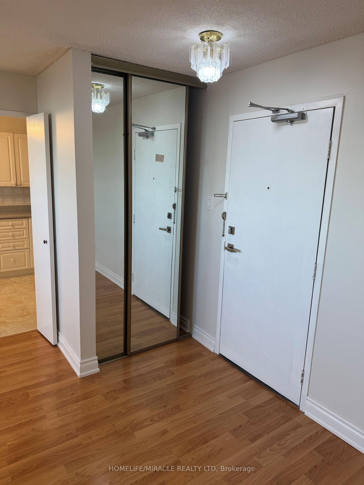 PH9 - 120 Dundalk Drive Toronto Ontario Canada Sale residential   HomeLife/Miracle Realty Ltd., Brokerage*