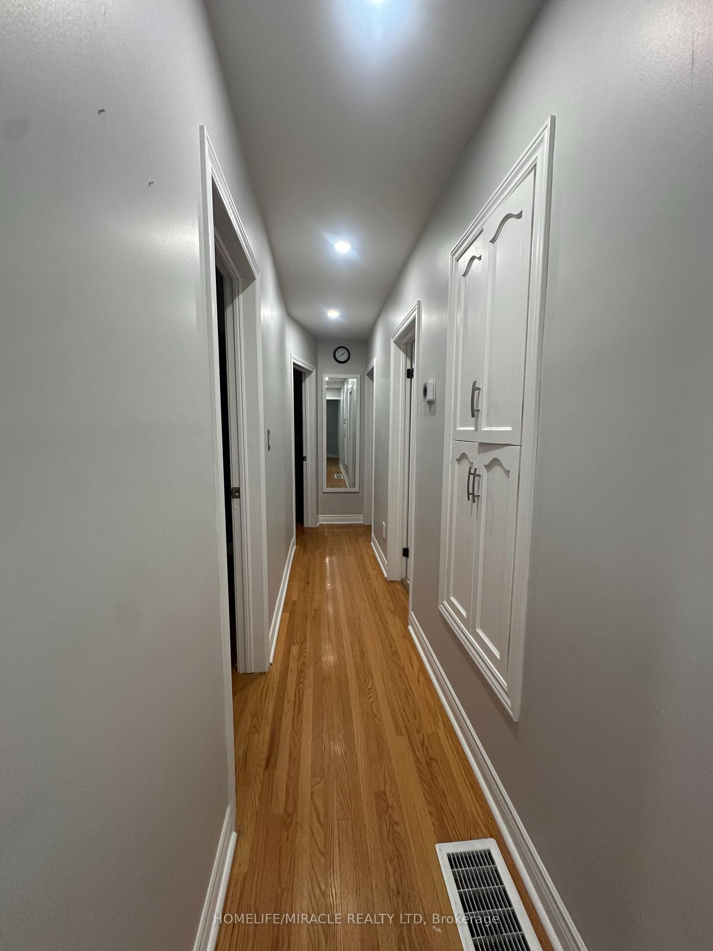 88 Maywood Road Kitchener Ontario Canada Rent residential Kumar Upadhyay HomeLife/Miracle Realty Ltd., Brokerage *