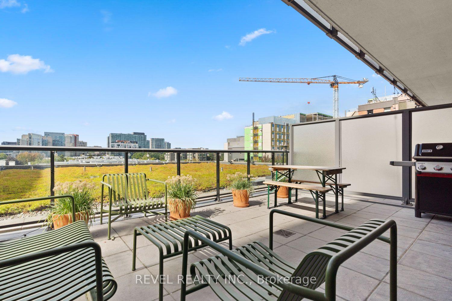 529 - 1030 King Street W Toronto Ontario Canada Rent residential ALEX MACALE Century21 Leading Edge Realty Inc., Brokerage