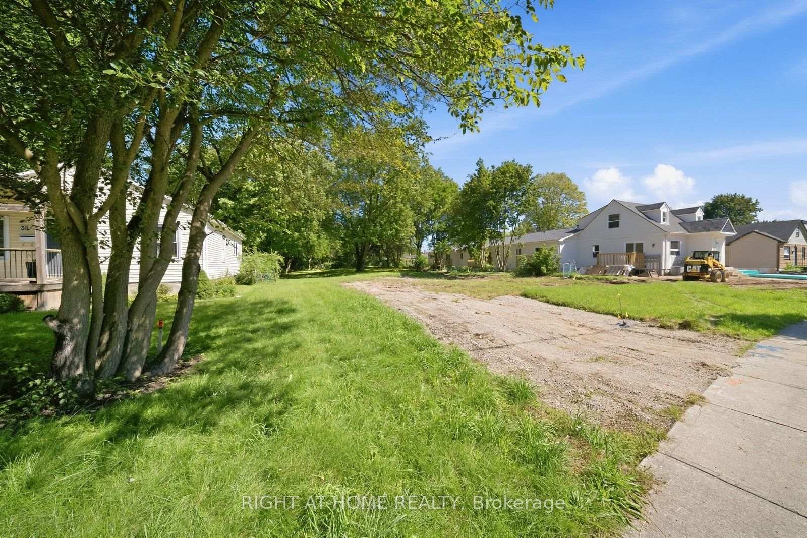 36 Wethered Street London East Ontario Canada Sale residential Frank Pontes RIGHT AT HOME REALTY