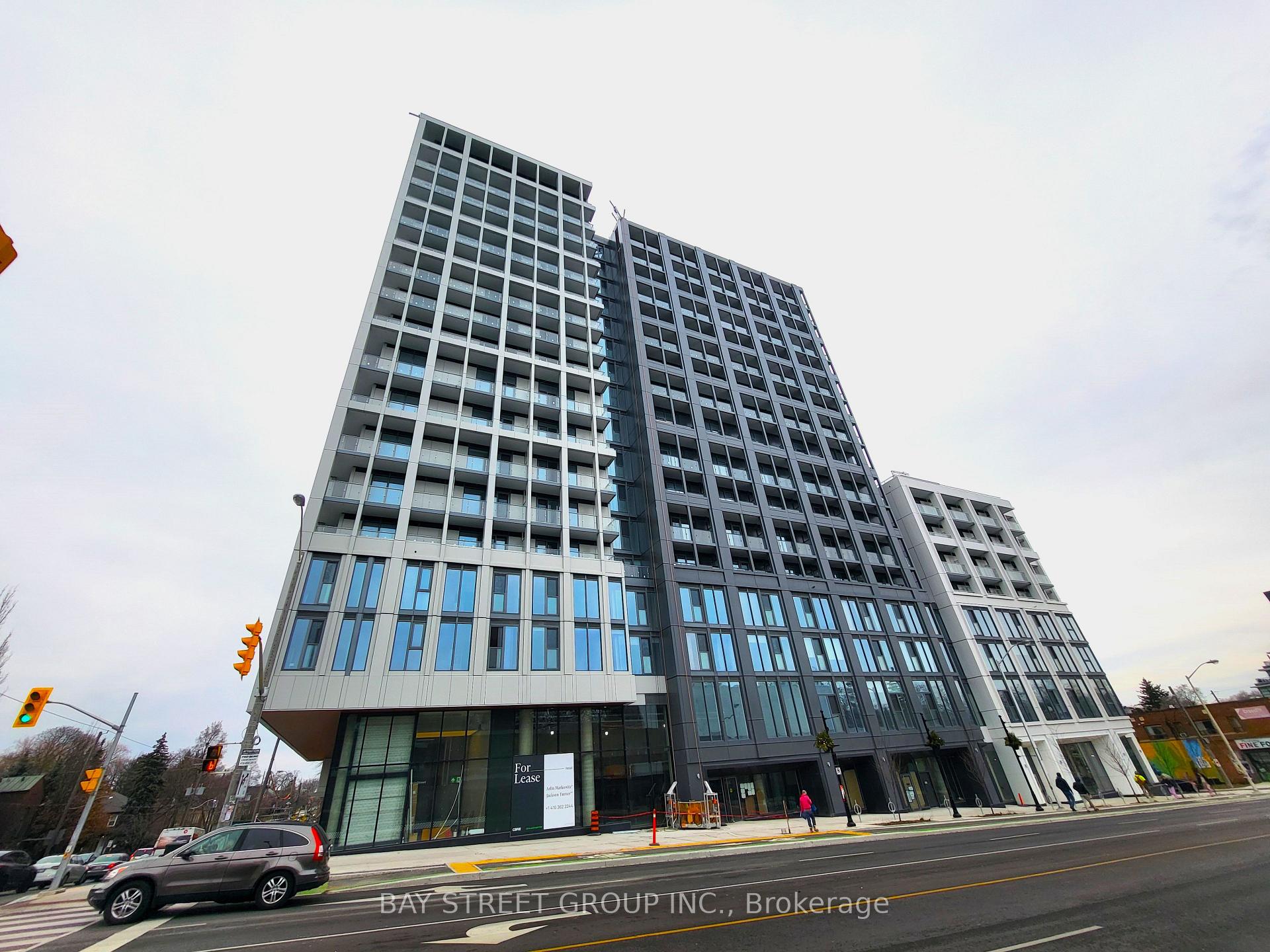 1222 - 2020 Bathurst Street Toronto Ontario Canada Rent residential ALEX MACALE Century21 Leading Edge Realty Inc., Brokerage