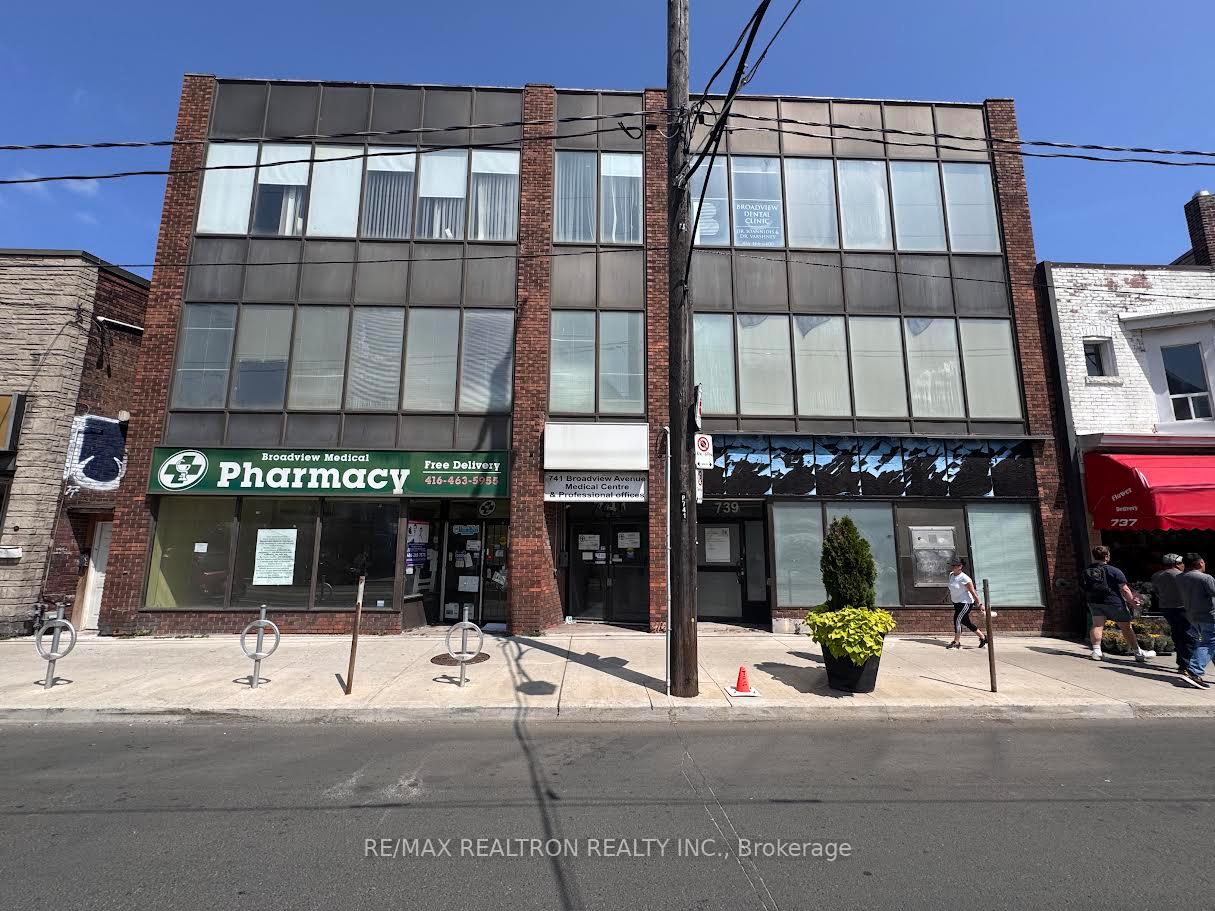 743 Broadview Avenue Toronto Ontario Canada Lease commercial   Bruce Murray - Real Estate Homeward, Brokerage
