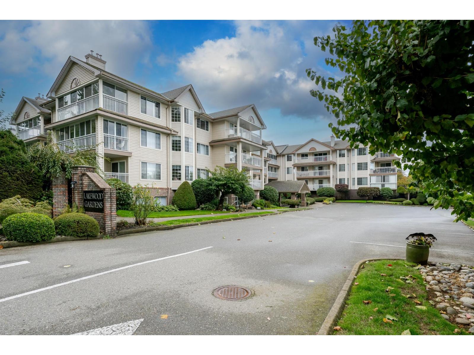 102 2491 GLADWIN ROAD Abbotsford British Columbia Canada Sale residential Kirandeep Gill Coldwell Banker Executives Realty