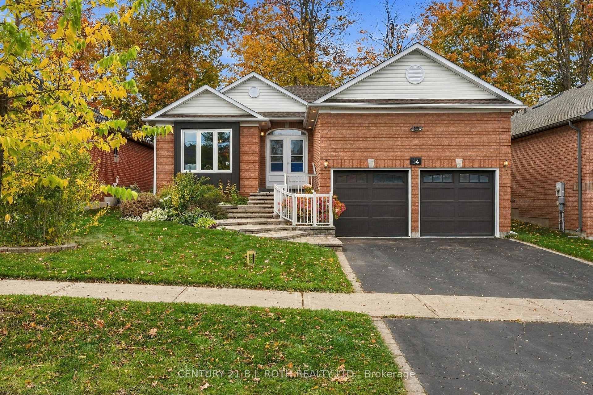 14 Bloxham Place Barrie Ontario Canada Sale residential Melanie Martyn Right at Home Realty, Brokerage*