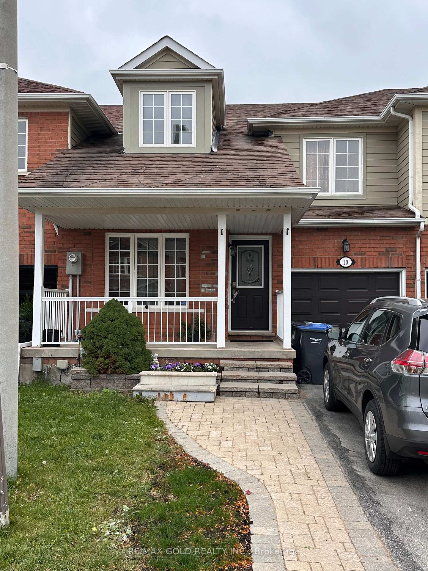 10 Irene Crescent Brampton Ontario Canada Rent residential Ray Datta RE/MAX Gold Realty Inc., Brokerage