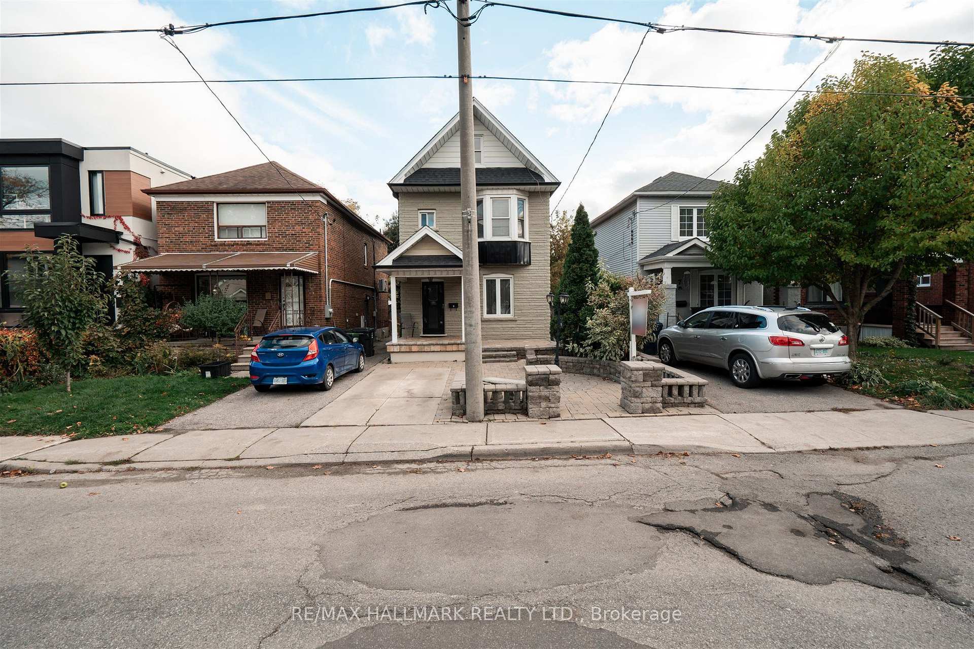 9 Savoy Avenue Toronto Ontario Canada Sale residential Stephen Crouch Royal LePage Signature Realty, Brokerage