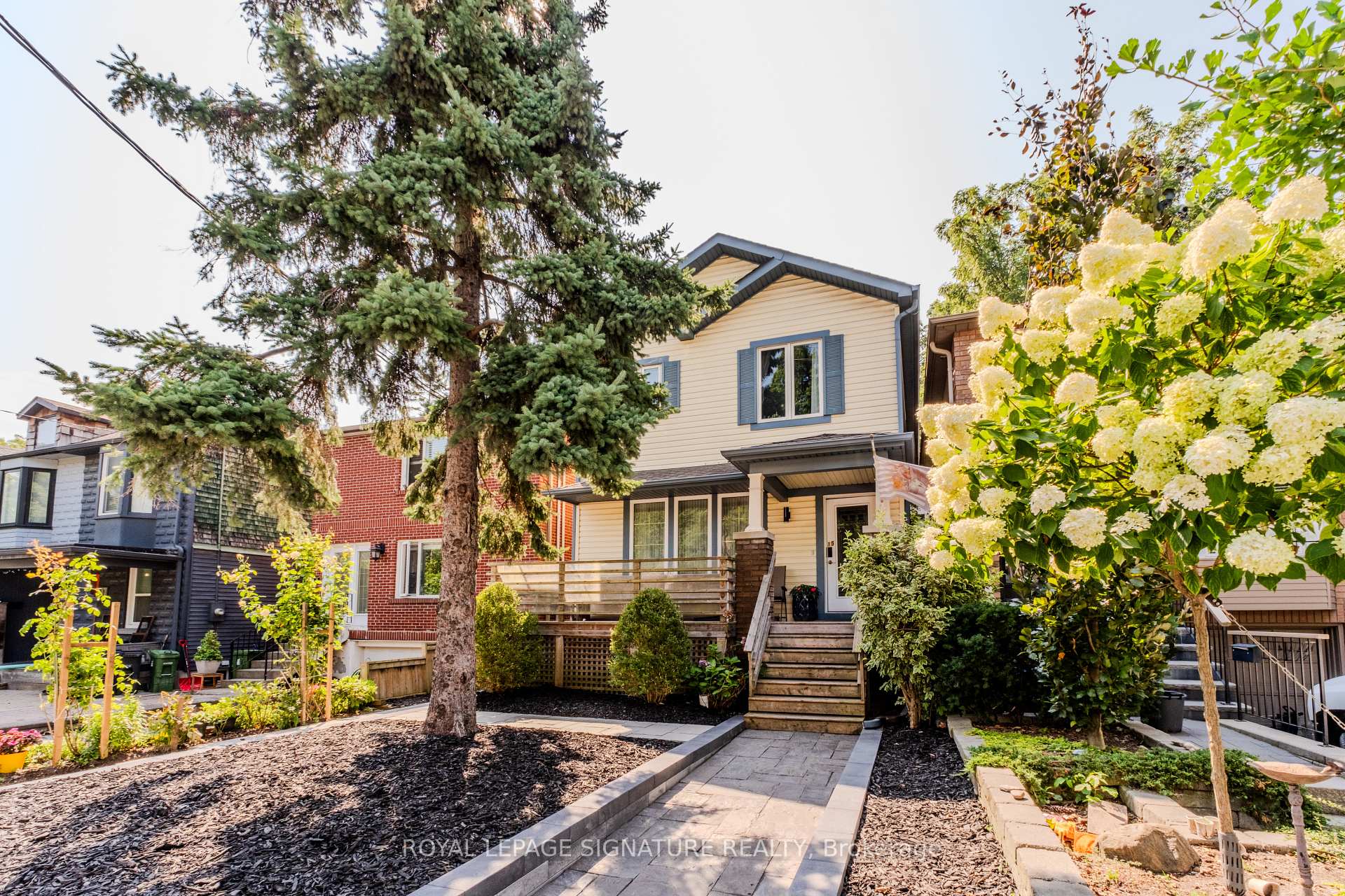 15 Battenberg Avenue Toronto Ontario Canada Rent residential   MOVETA REALTY INC., Brokerage*