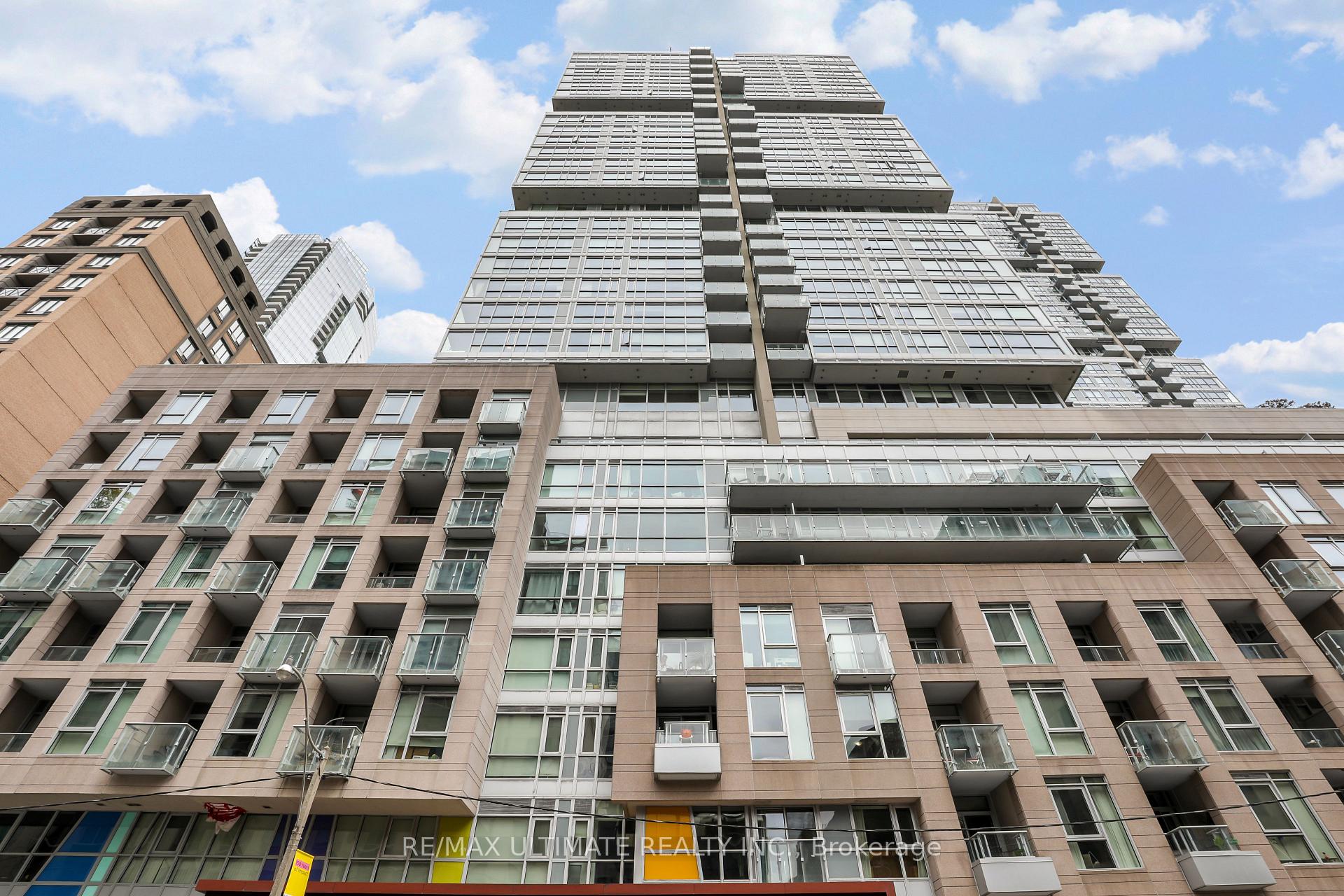1408 - 199 Richmond Street W Toronto Ontario Canada Rent residential Welcome To Realtor Doctor RE/MAX Ultimate Realty Inc., Brokerage *