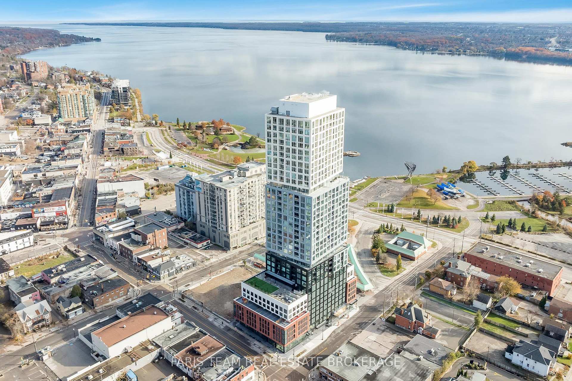 3301 - 39 Mary Street Barrie Ontario Canada Sale residential   Royal LePage Terrequity Capital Realty, Brokerage*