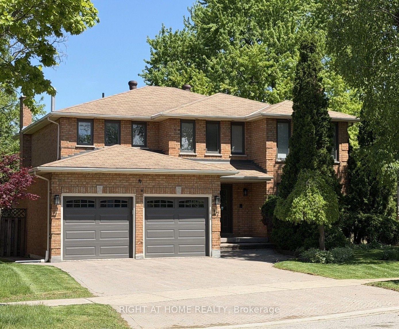 17 Piccadilly Road Richmond Hill Ontario Canada Sale residential Franca Iafrate Right at Home Realty, Brokerage*