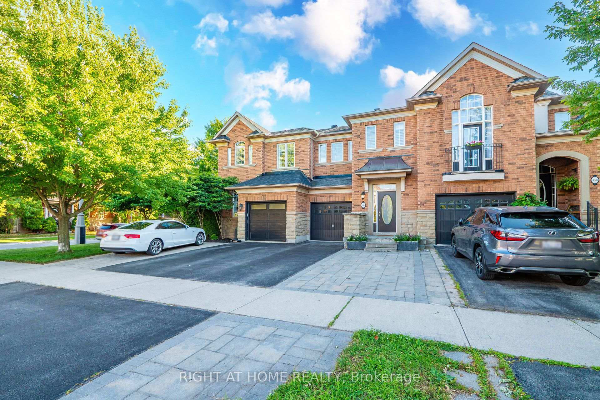 346 Creek Path Avenue Oakville Ontario Canada Sale residential Phil Brown Right at Home Realty, Brokerage*