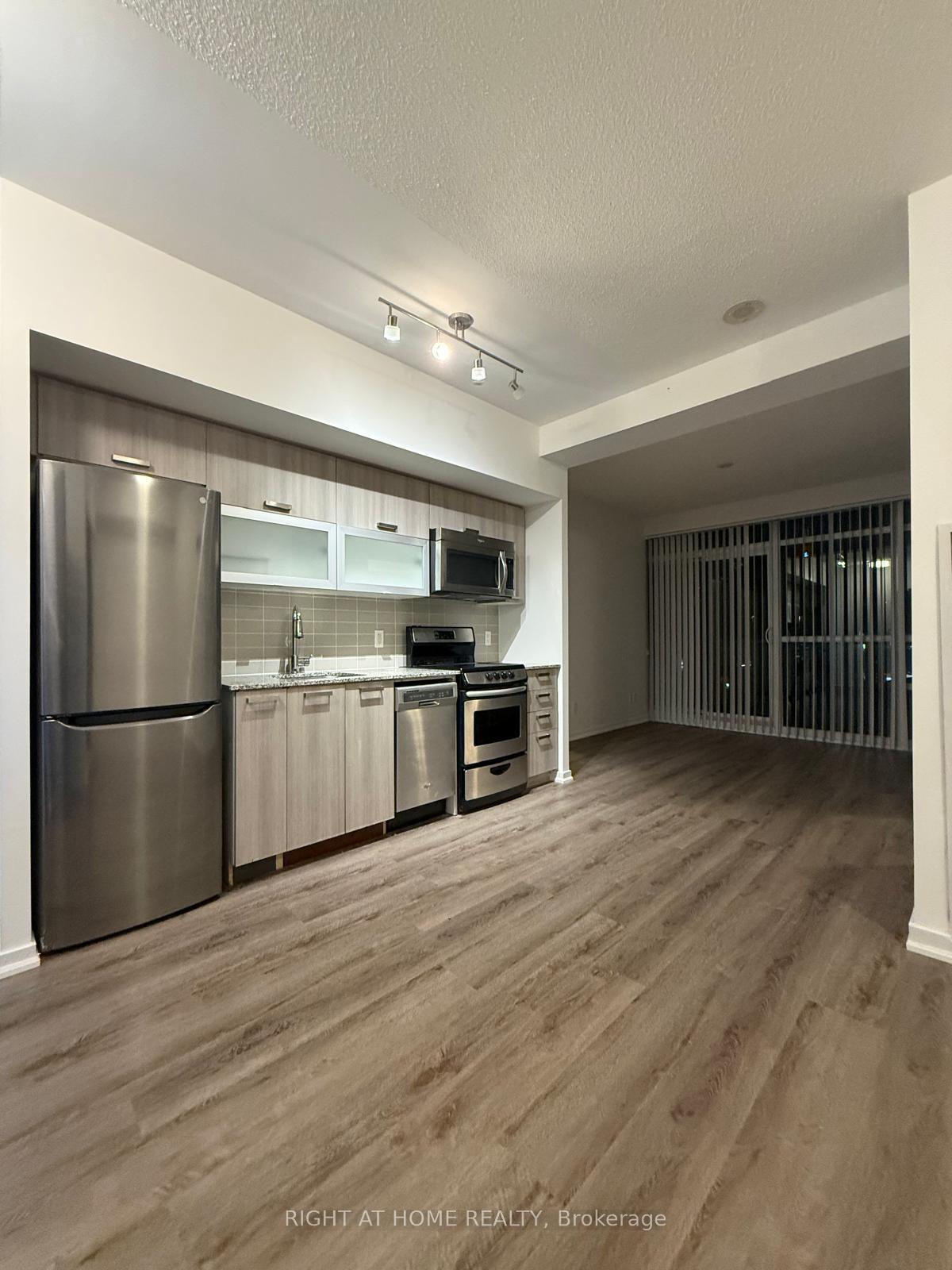 1106 - 68 Abell Street Toronto Ontario Canada Rent residential Nadia Cawley Right at Home Realty, Brokerage*