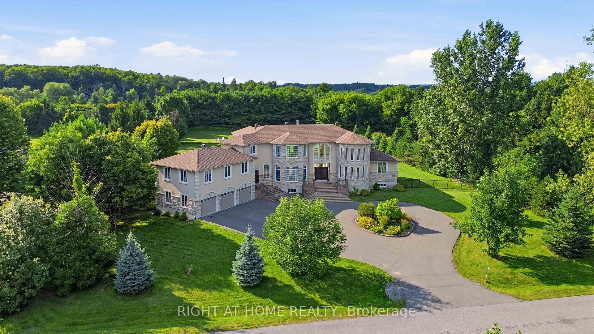1607 Landel Drive Ottawa Ontario Canada Sale residential Hesam Azimi Right at Home Realty, Brokerage*