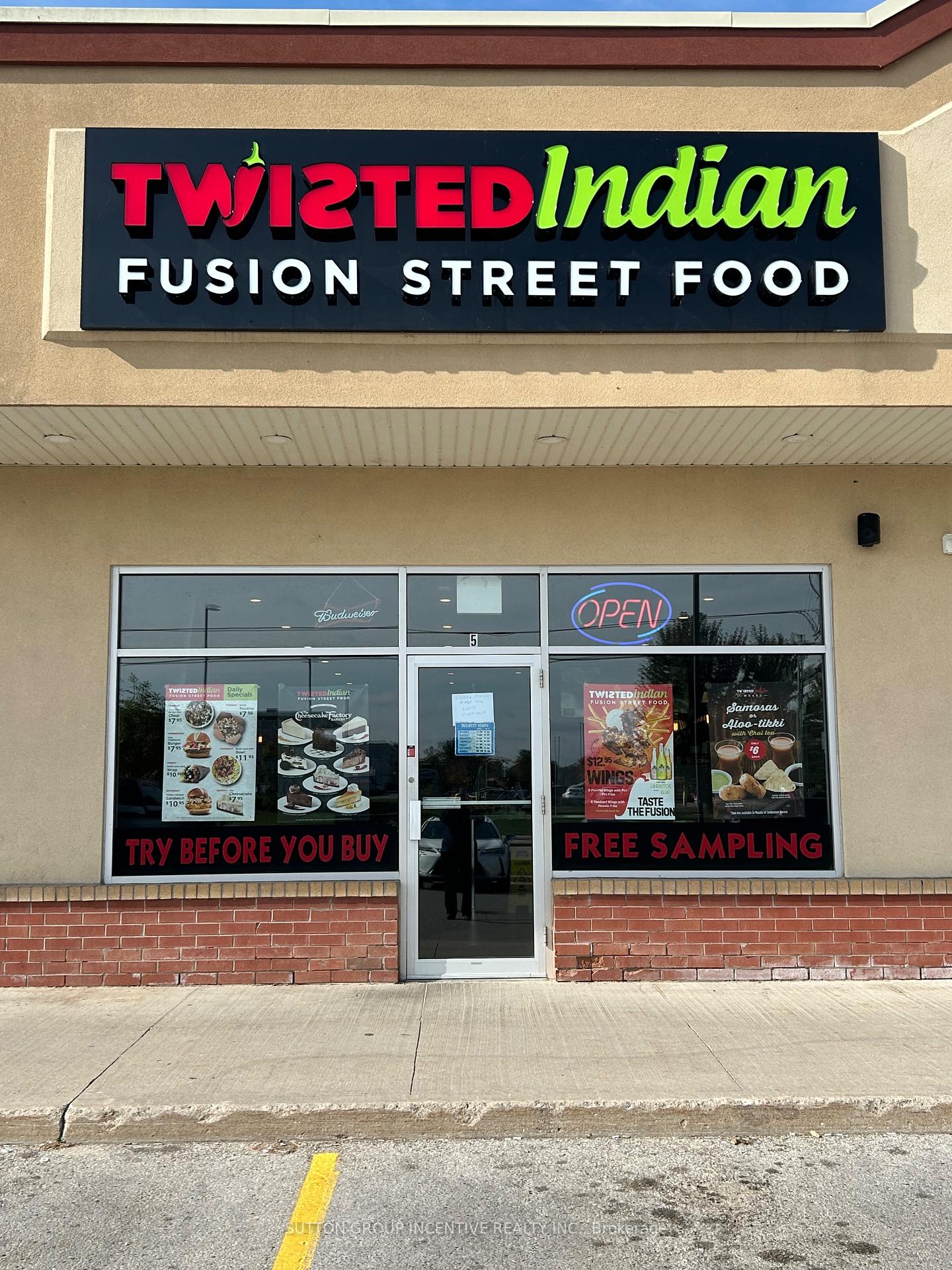 30 45th Street S Wasaga Beach Ontario Canada Sale commercial Ruby Malik HomeLife/Miracle Realty Ltd., Brokerage*