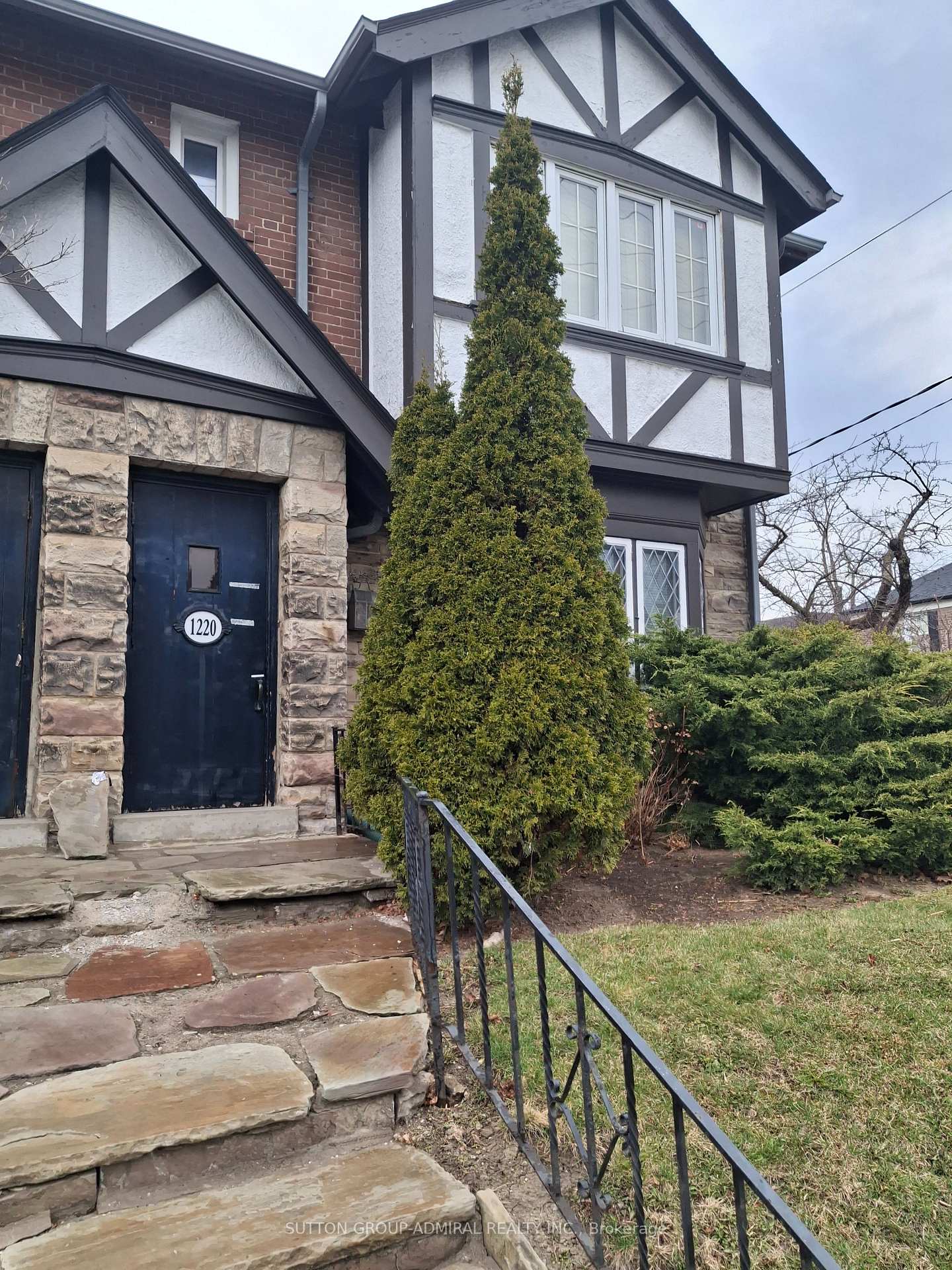 #1 - 1220 Avenue Road Toronto Ontario Canada Rent residential Rosita Sadiklar Sutton Group-Admiral Realty Inc., Brokerage *