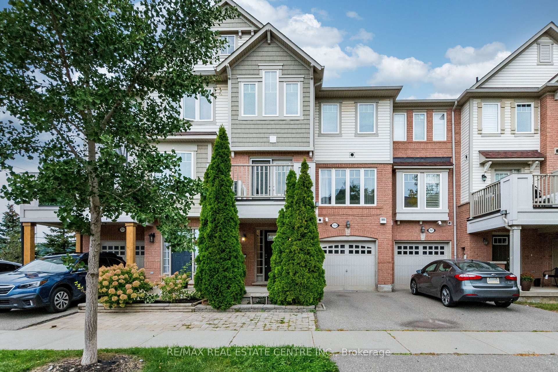 769 Challinor Terrace Milton Ontario Canada Sale residential SAMEH BASTAWROSE RE/MAX REAL ESTATE CENTRE INC., BROKERAGE 