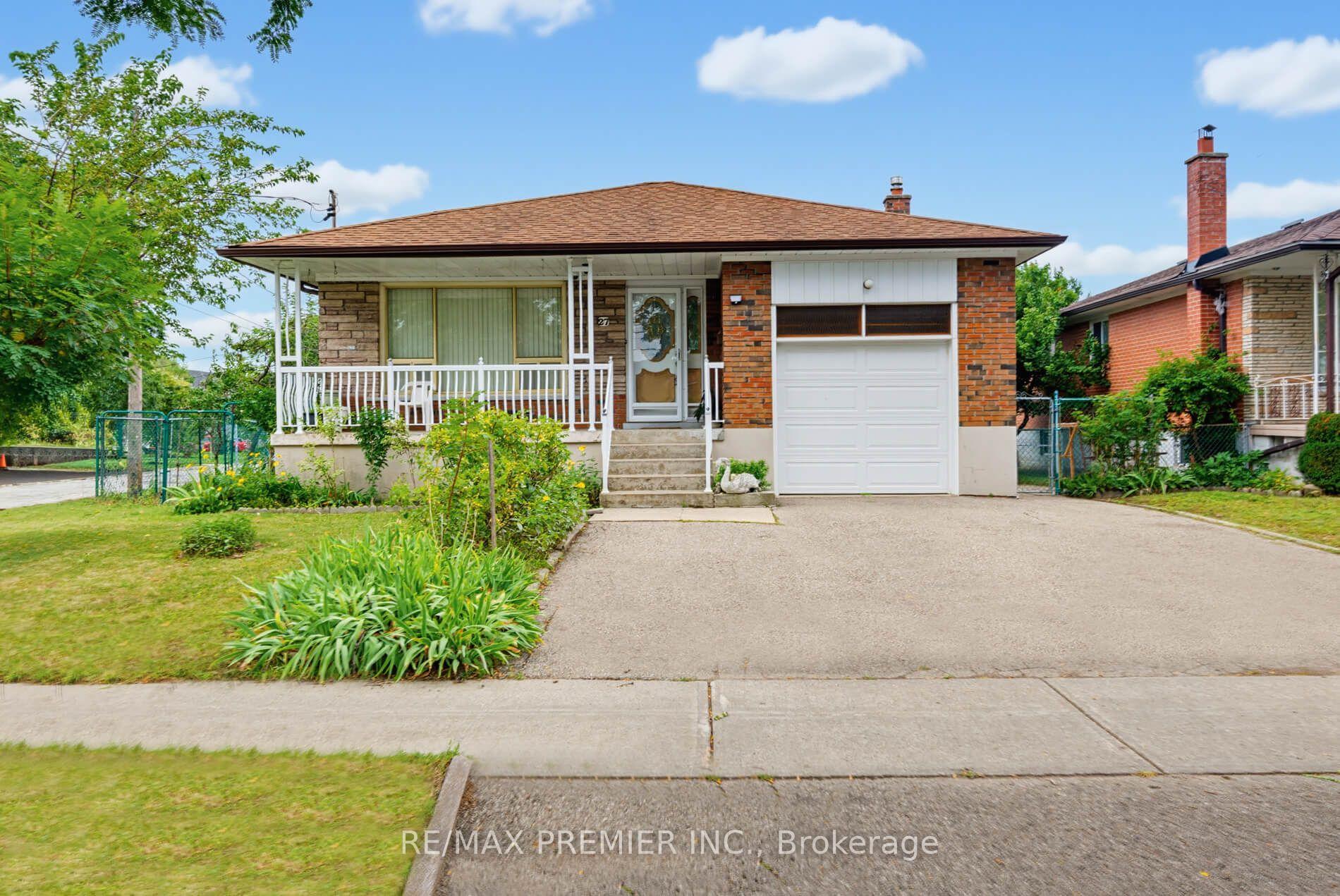 27 Whitfield Avenue Toronto Ontario Canada Sale residential   MOVETA REALTY INC., Brokerage*