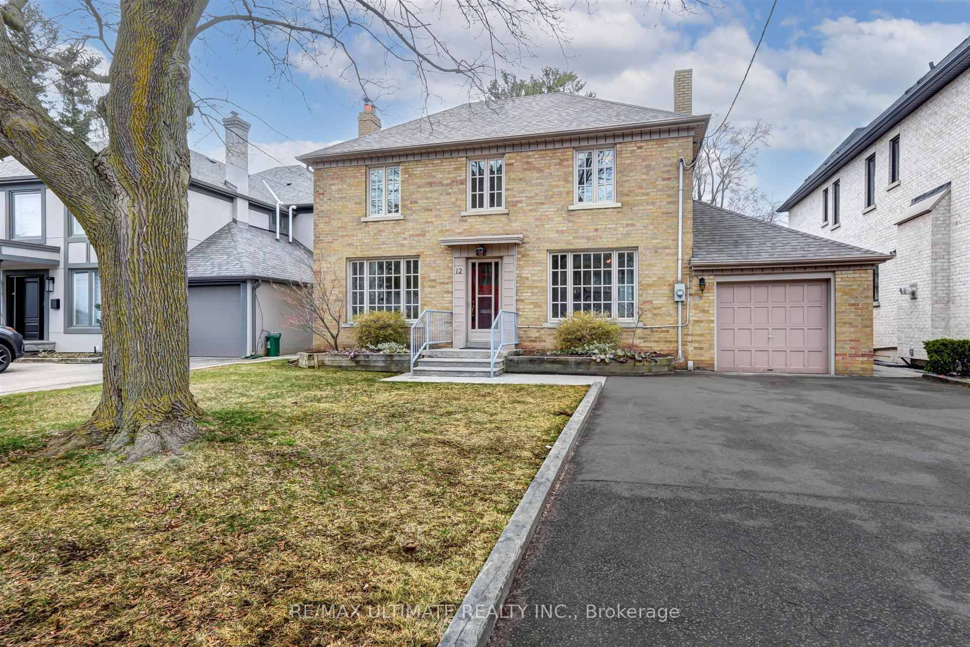 12 Tregellis Road Toronto Ontario Canada Rent residential Welcome To Realtor Doctor RE/MAX Ultimate Realty Inc., Brokerage *