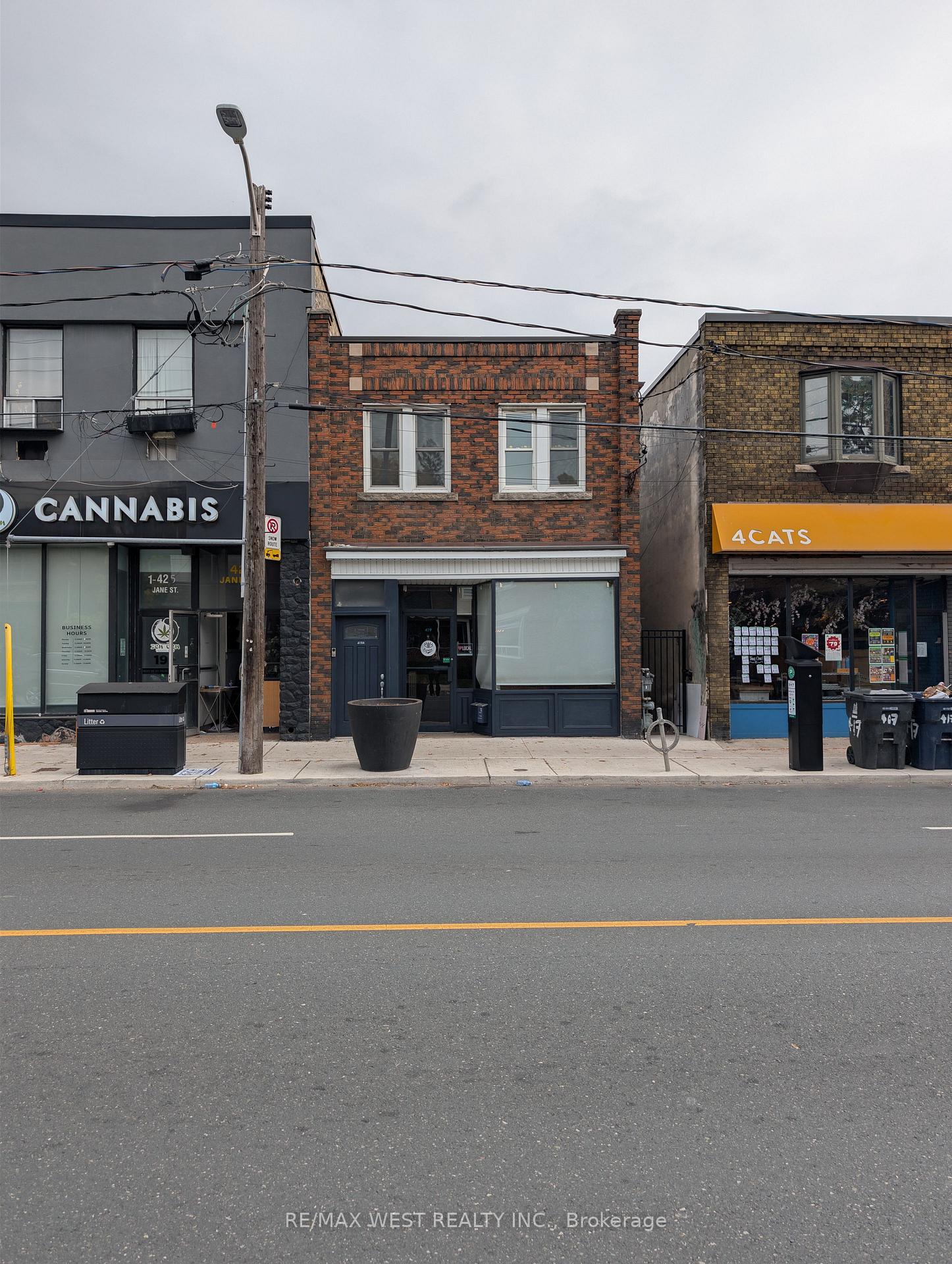 419 Jane Street Toronto Ontario Canada Sale commercial   MOVETA REALTY INC., Brokerage*