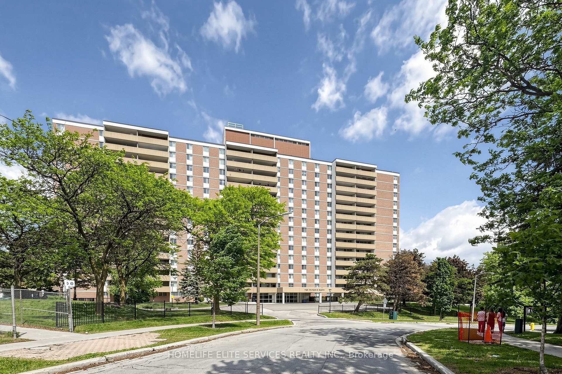 310 - 120 Dundalk Drive Toronto Ontario Canada Sale residential   MOVETA REALTY INC., Brokerage*