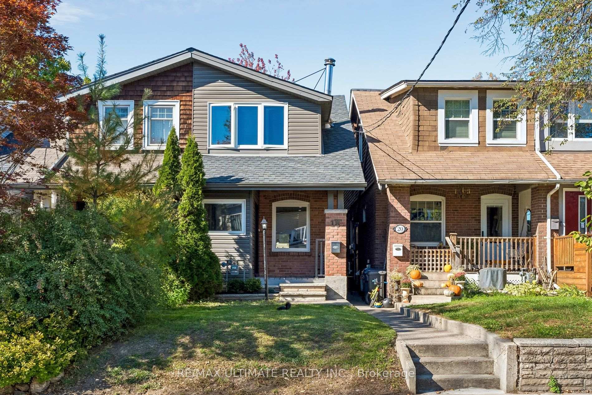 18 Rhyl Avenue Toronto Ontario Canada Sale residential Welcome To Realtor Doctor RE/MAX Ultimate Realty Inc., Brokerage *