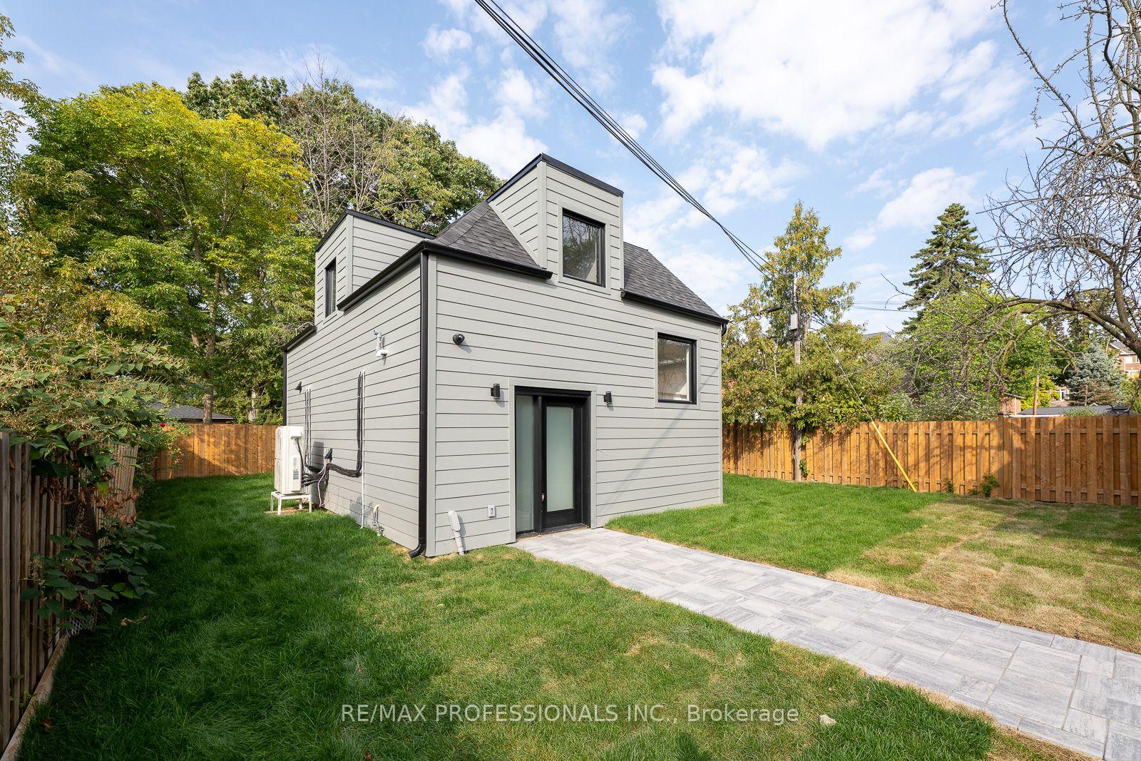 GRDNSUITE - 38 Thirty Third Street Toronto Ontario Canada Rent residential   MOVETA REALTY INC., Brokerage*