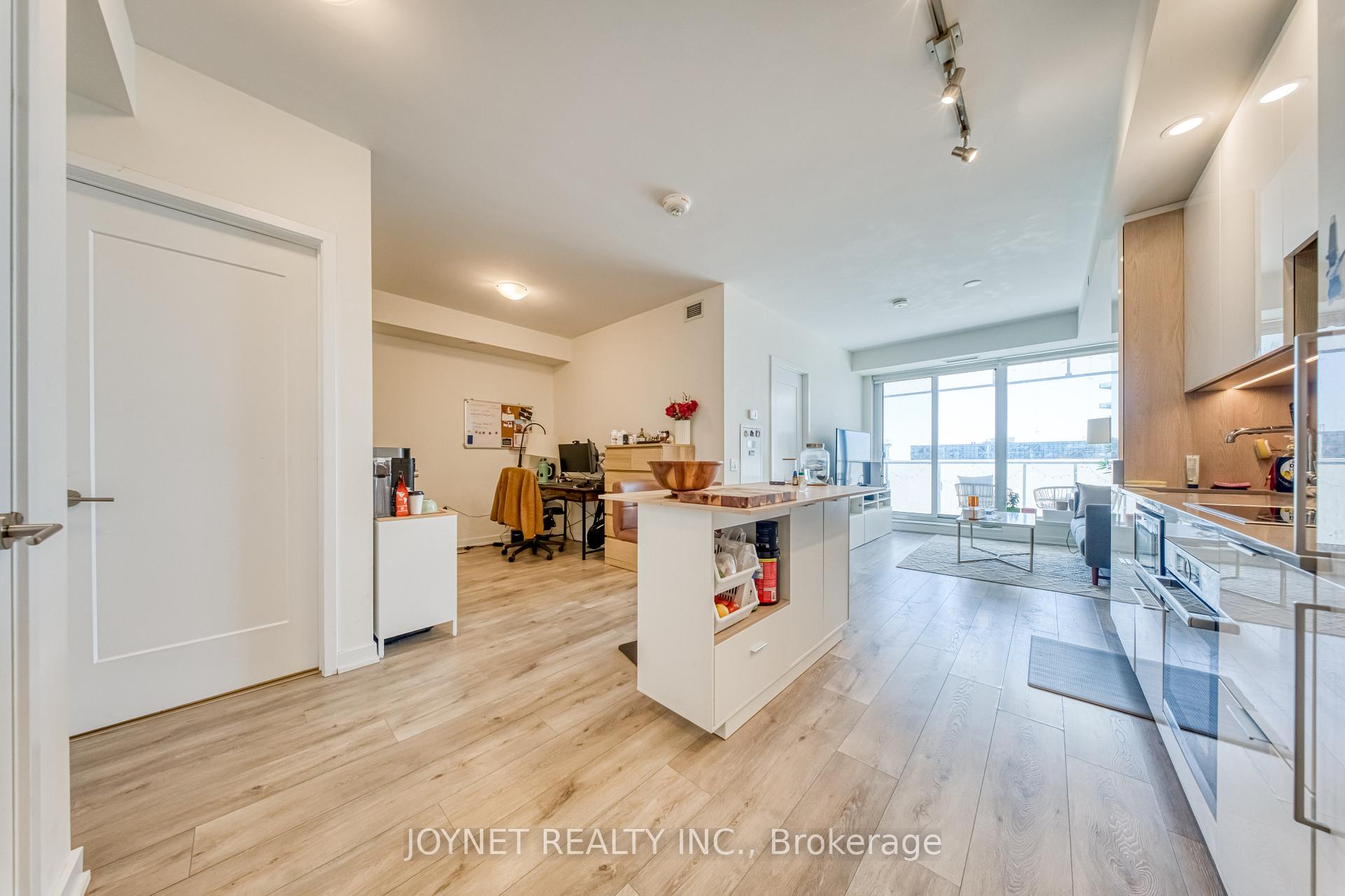 1201 - 28 Freeland Street Toronto Ontario Canada Sale residential   MOVETA REALTY INC., Brokerage*