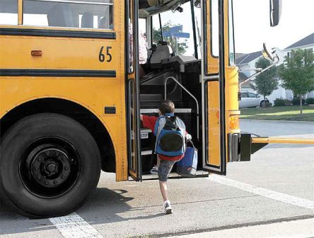 Ilustración de El camino a la escuela