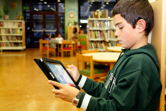 Imagen 1 de Alrededor del 50 por ciento de los niños norteamericanos lee ebooks