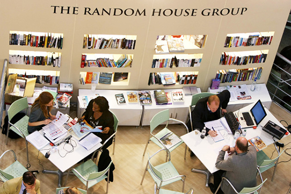 Imagen 1 de Penguin Random House compra Ediciones Generales de Santillana 