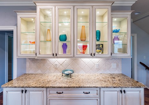 DIY: Framed or Frameless? Which Cabinets Are Right for You?