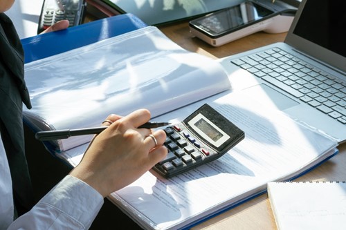 Flipping a House: How Much Funding Do You Need?