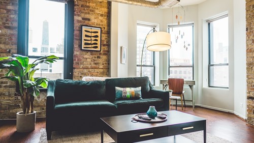3 Simple ways to streamline your living room