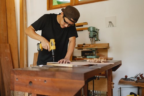Beginner DIY projects: Wood