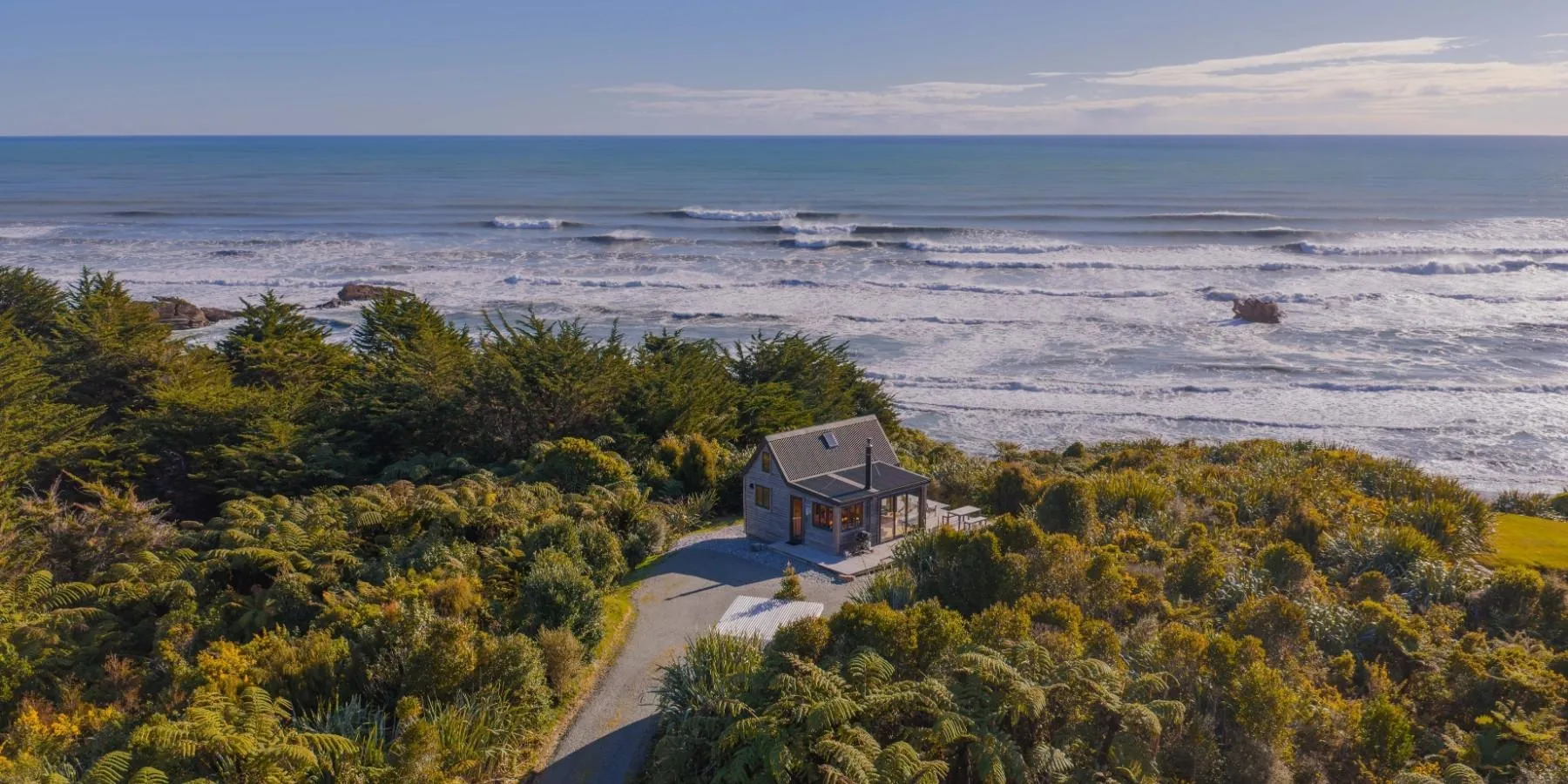 Fox Hut Punakaiki West Coast glamping