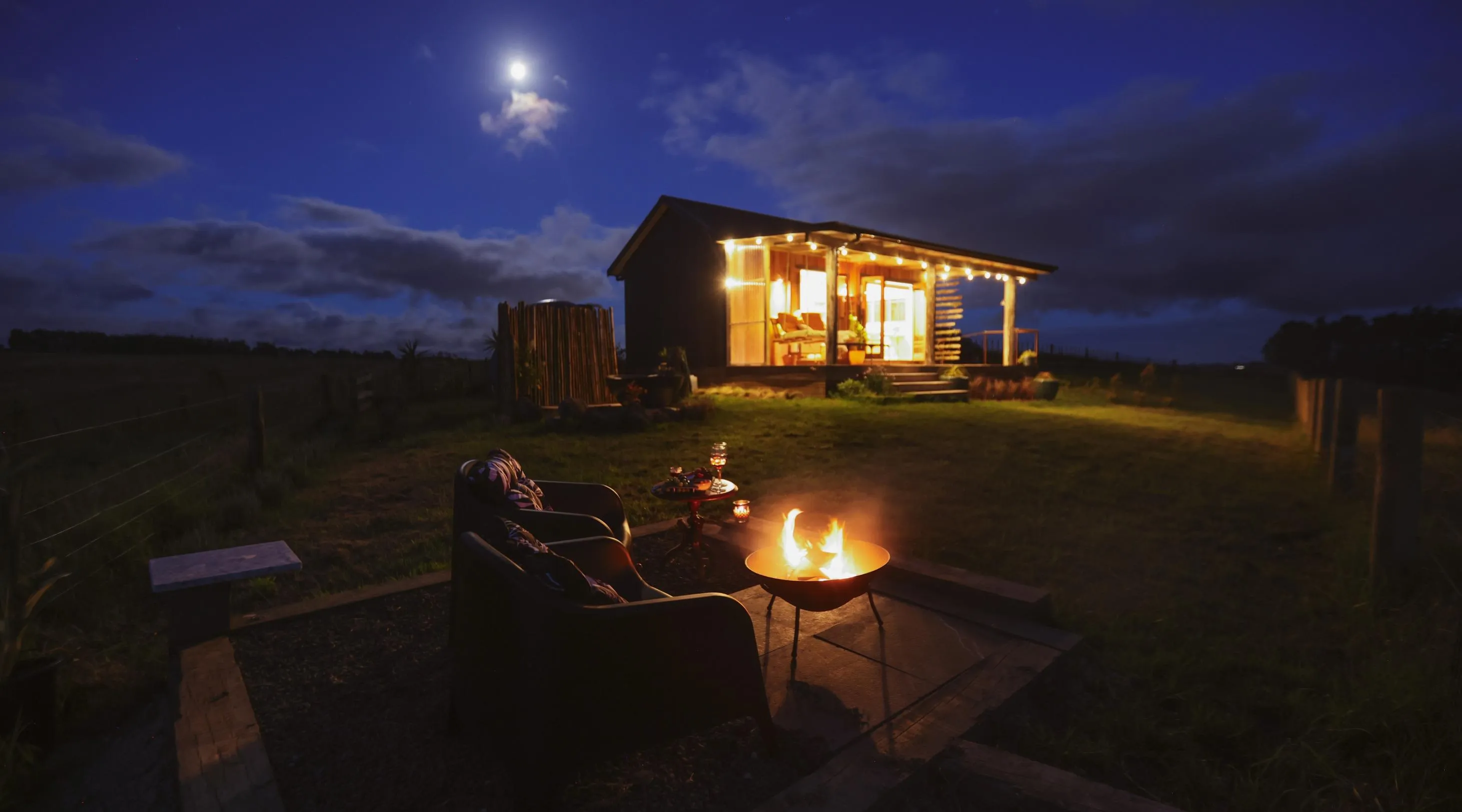 Skyview Cottage Dairy Flat Auckland cosy cabin