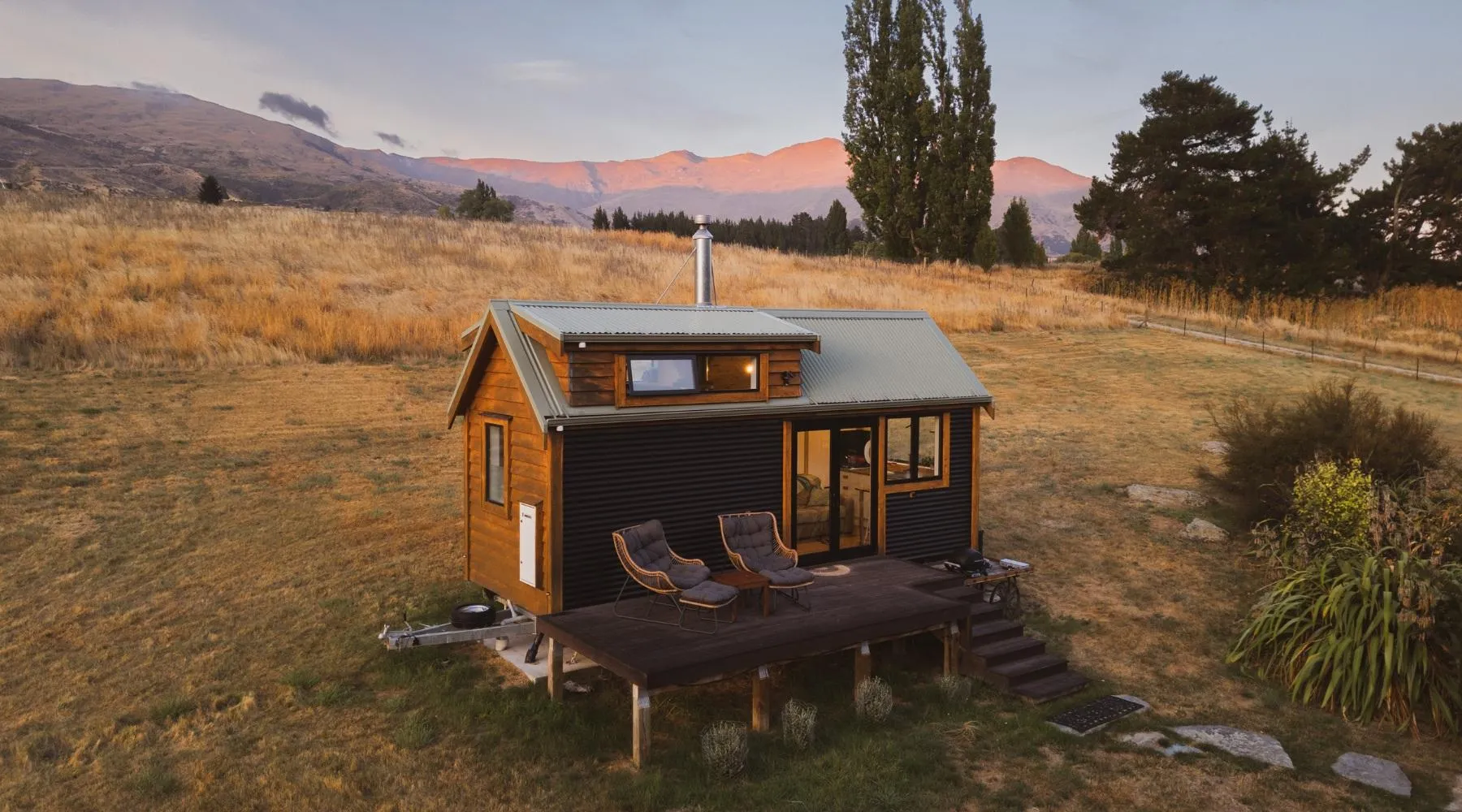 Te Whenua Hideaway Gibbston Otago dog friendly accommodation South Island