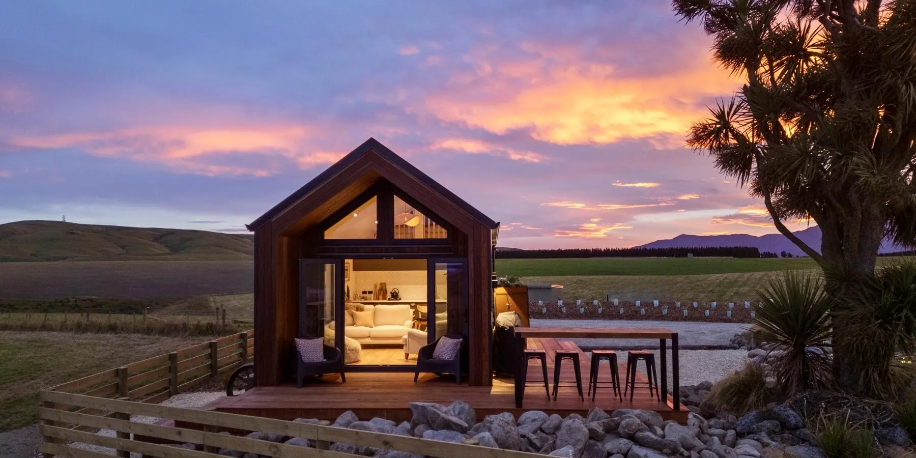 Top of the Plains Surrey Hills Canterbury glamping