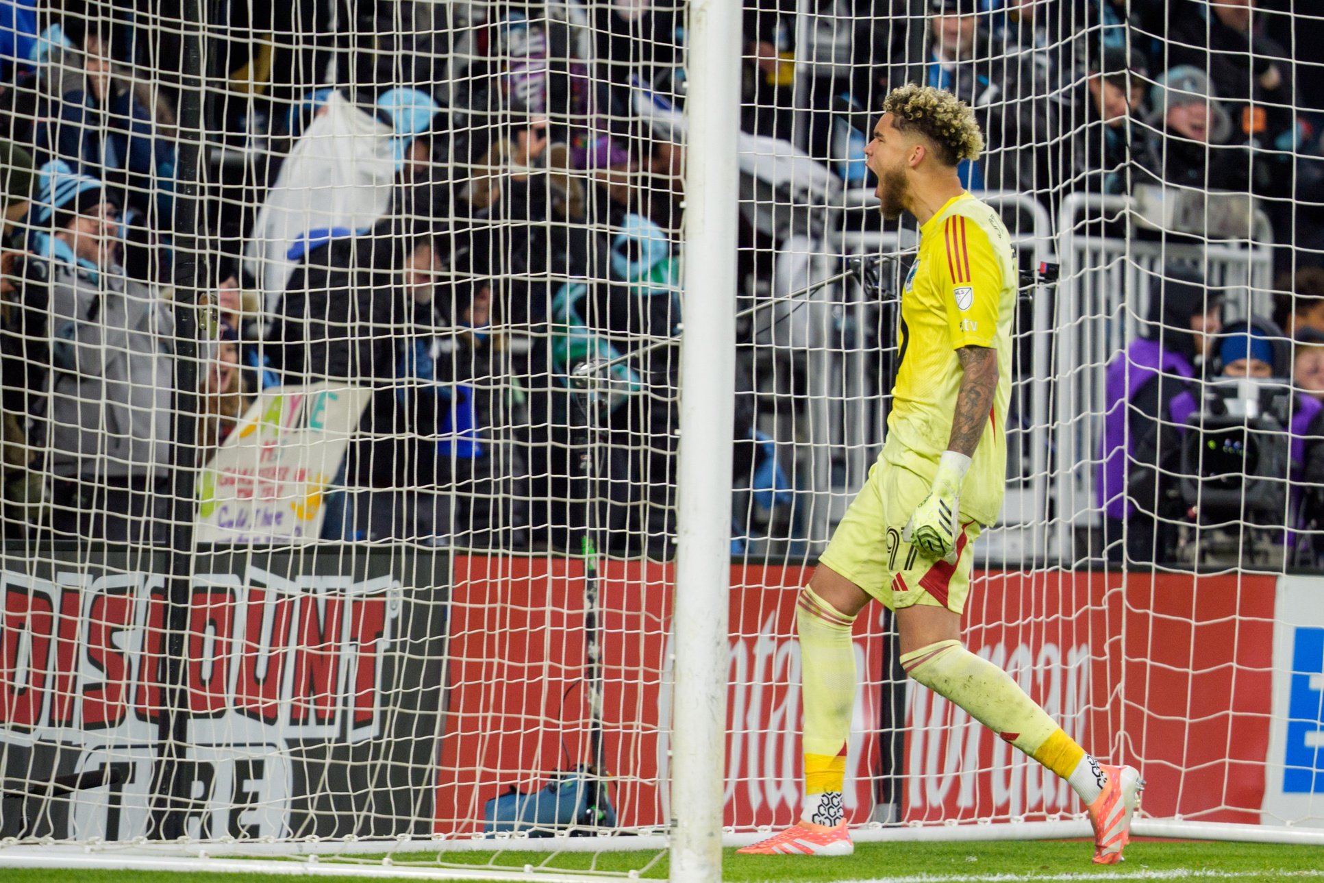 MLS: MLS Cup Playoffs-Round One-Seattle Sounders FC at Minnesota United