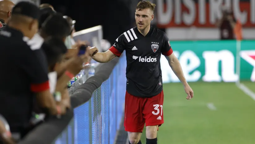 Whitecaps sign defender Florian Jungwirth, adding depth to back line