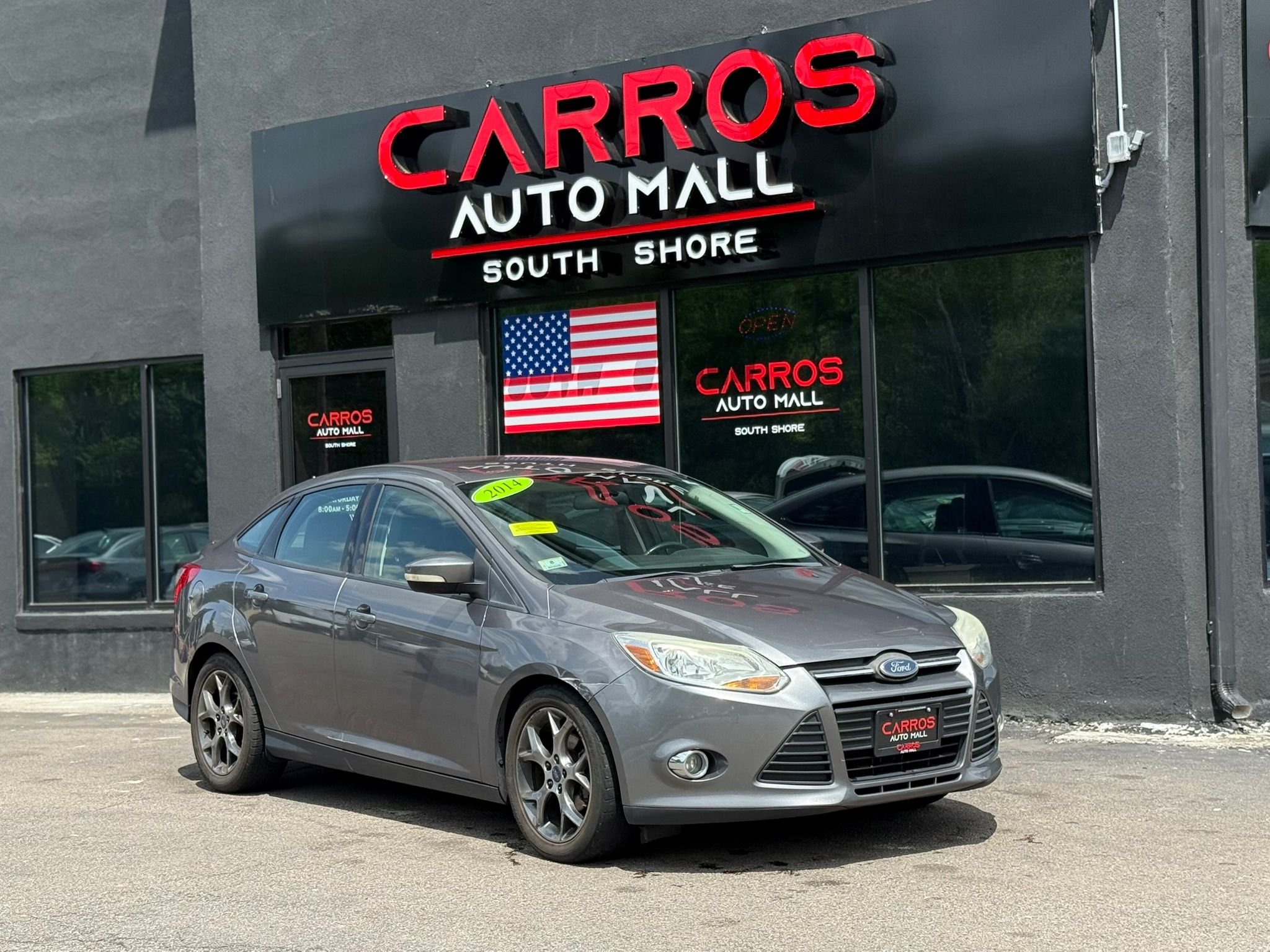 2014 Ford Focus SE's photo