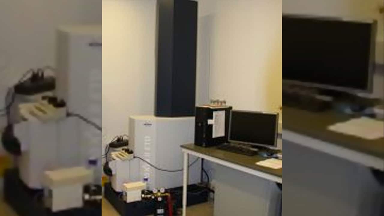 Bruker maxis-II ETD ESI-qTOF