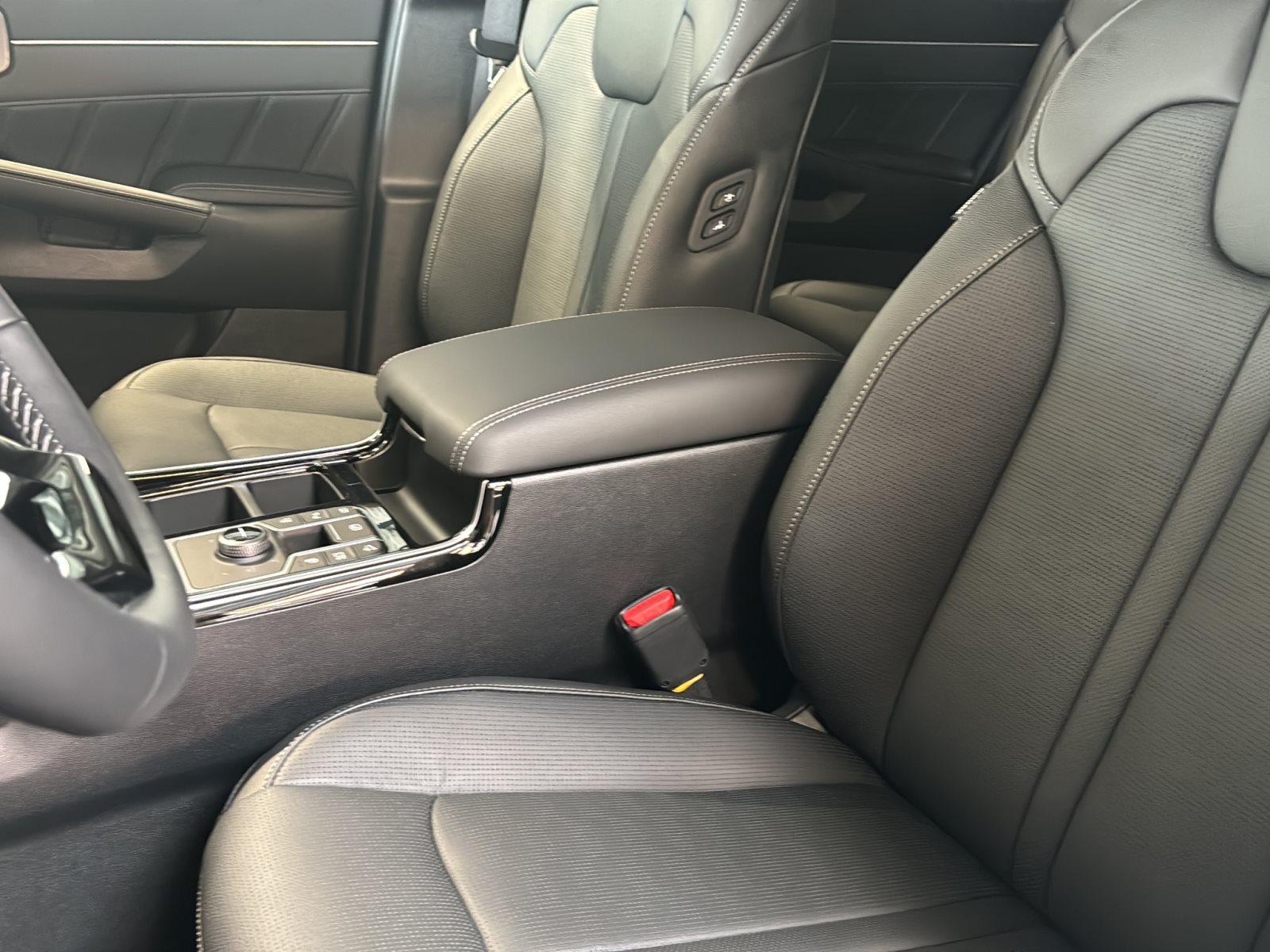 KIA Sorento 1.6T Plug-In-Hybrid PHEV Spirit FACELIFT — Miniatur 17