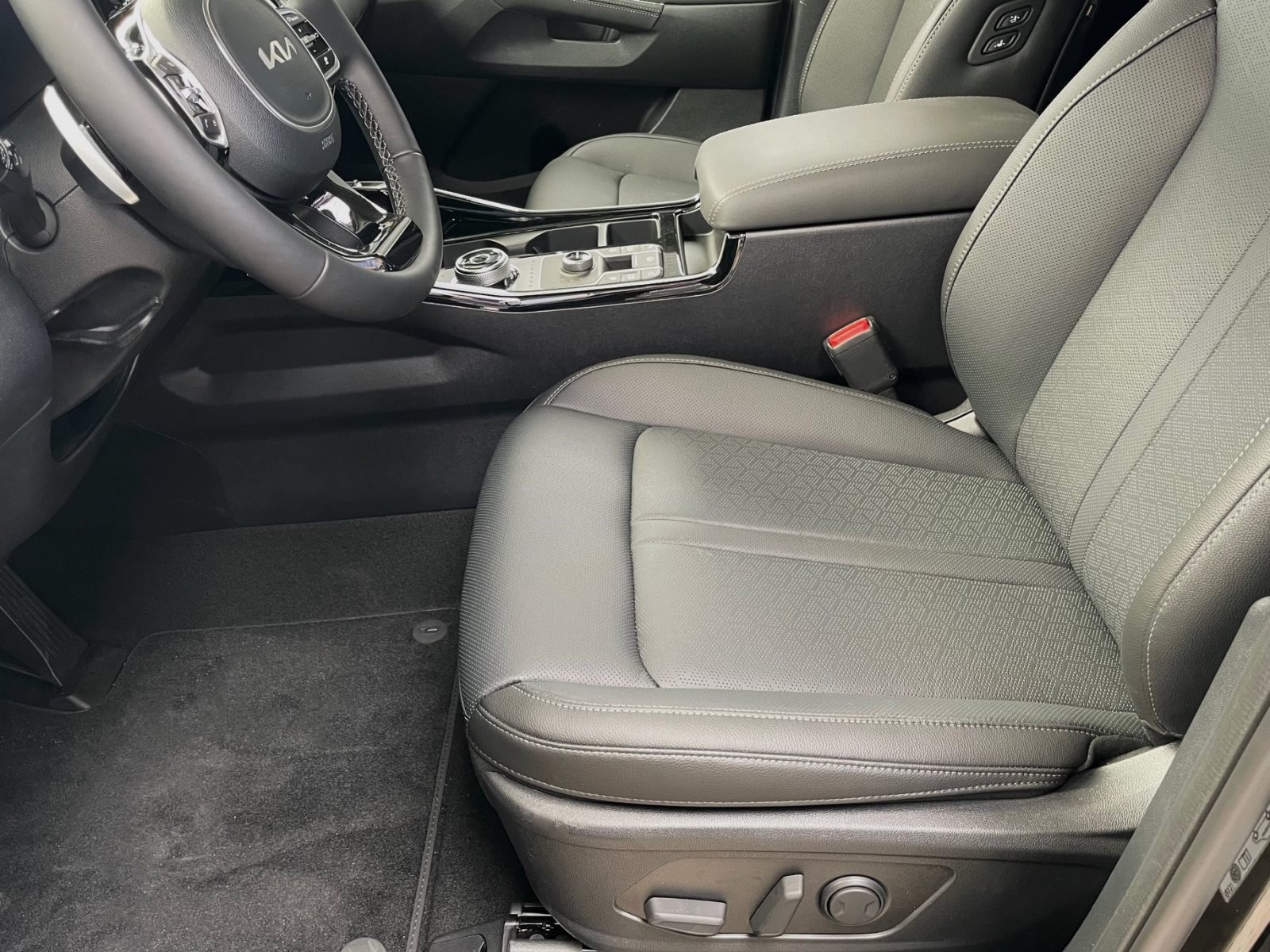KIA Sorento 1.6T HEV 4WD Spirit Drive 7-Sitzer — Miniatur 5